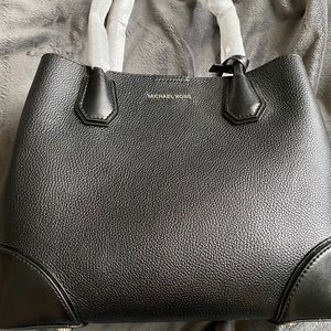 Michael Kors Medium Mercer Gallery